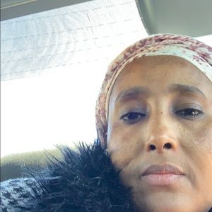 Meet your Posher, Ghenet